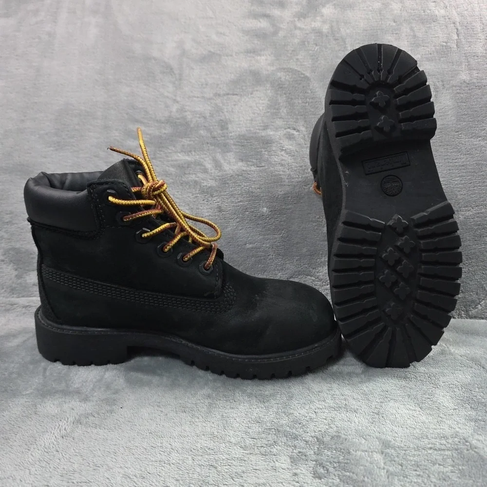 Timberland Premium Black Leather Boot US Size 1 M 12707 Youth‎